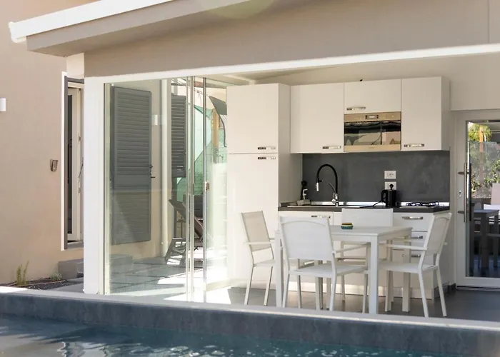 Luxury Cervia, 4 With 1 Swimming Pool