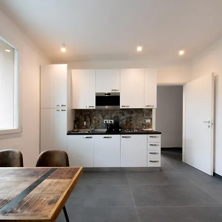 Luxury Cervia, 4 With 1 Swimming Pool Apartman *