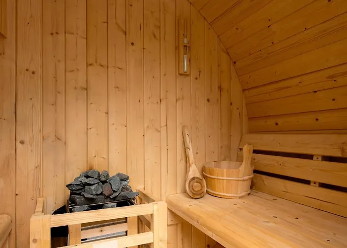 Luxury Cervia, 4 With 1 Swimming Pool 아파트